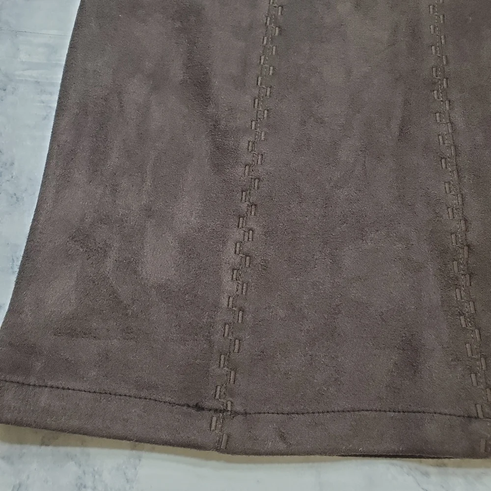 LOVE‎ Riche Mini Skirt Womens Small Charcoal Brown Microsuede Western Embroidery